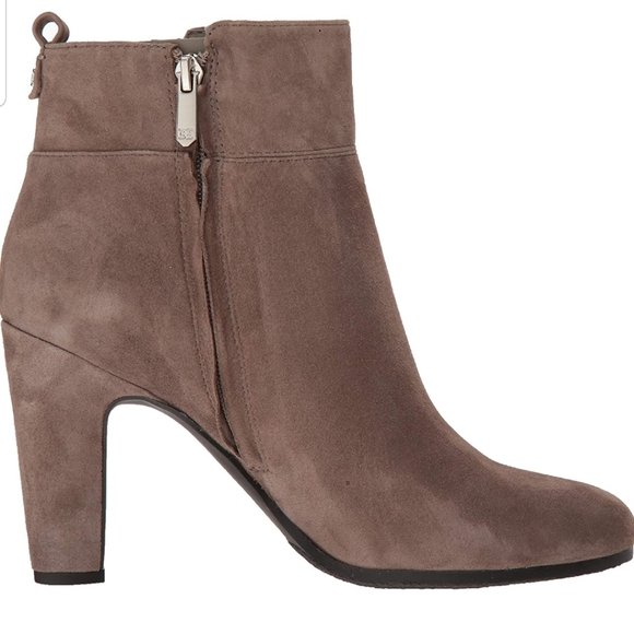 Sam Edelman Booties - Picture 3 of 9